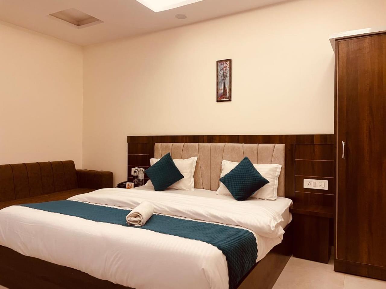 The Divine Ganga - Hot Selling Property In Haridwar Bagian luar foto